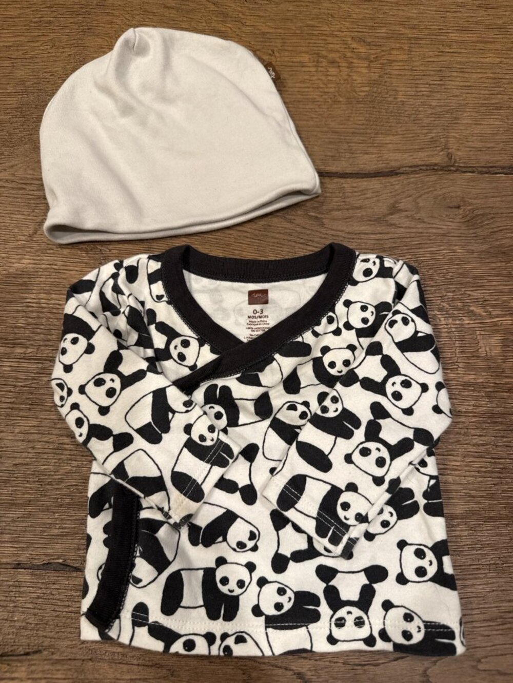 Tea Collection Panda Wrap Top + Hat Set 0–3 Months